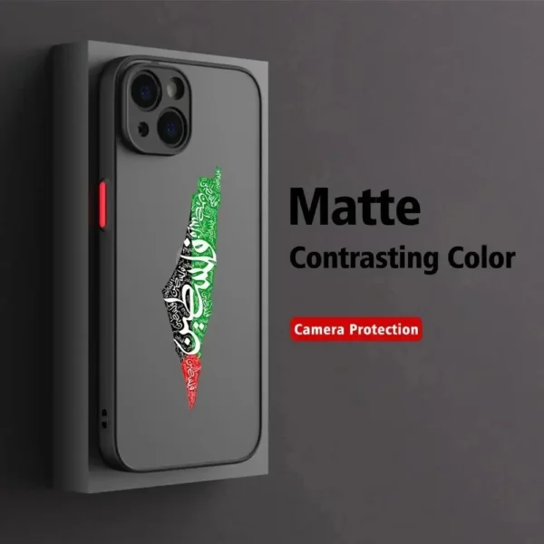 ⁦جراب هاتف آيفون بتصميم علم وخريطة فلسطين، يناسب جميع الموديلات، تصميم مات أنيق لحماية الهاتف بأسلوب مميز.⁩ - الصورة ⁦5⁩